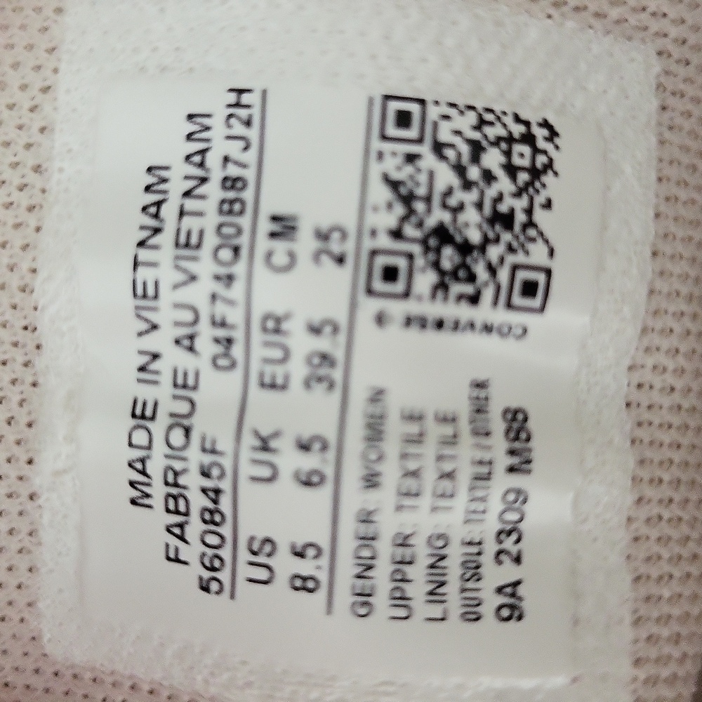 NWOB Converse Chuck Taylor All Star Lift Black Women's 8.5 - Picture 8 of 10